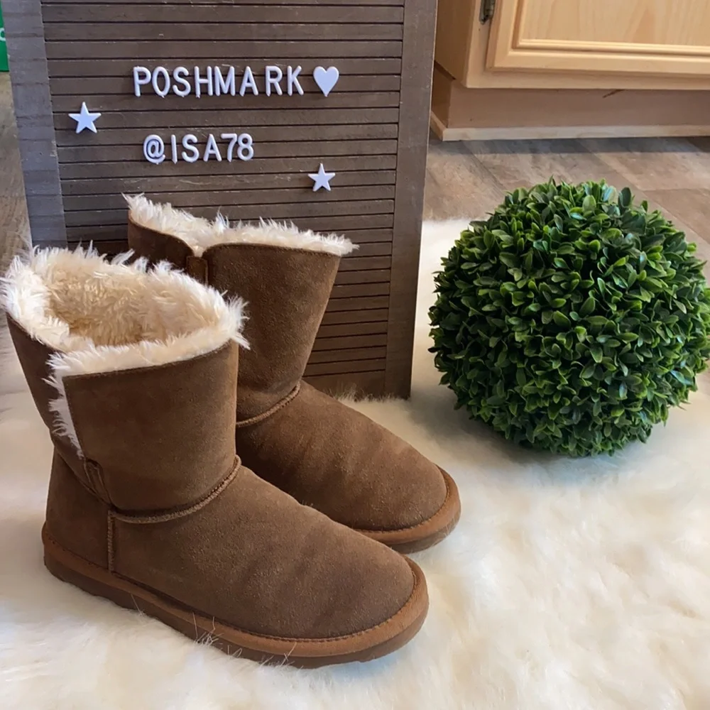 Time and Tru Women's Short Suede Boot